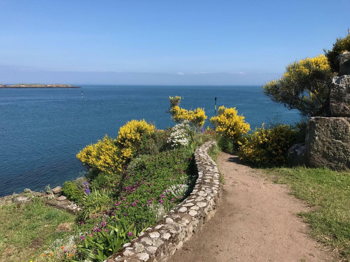 Le Cottage De La Baie Carolles Εξωτερικό φωτογραφία